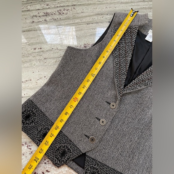 Coldwater Creek Gray Black Vest size M - Picture 8 of 8